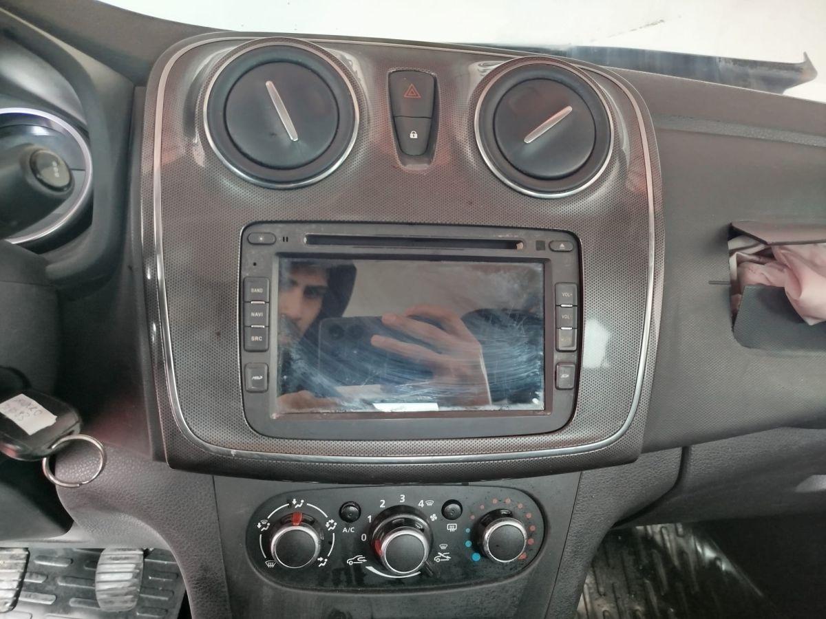 SANDERO STEPWAY TURBO 90 ECO-G