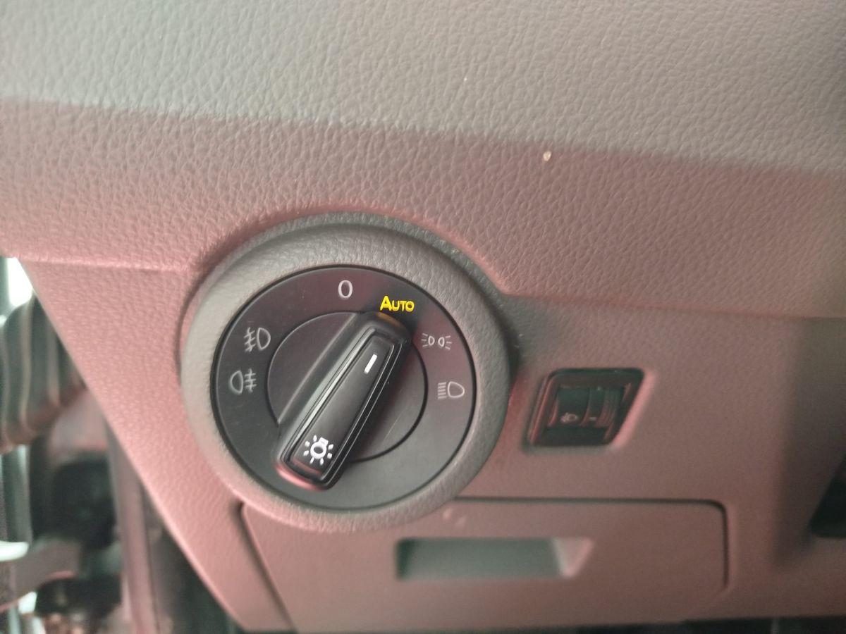 CARAVELLE BMT COMFORTLINE 2.0 TDI 8+1 LWB 150 DSG