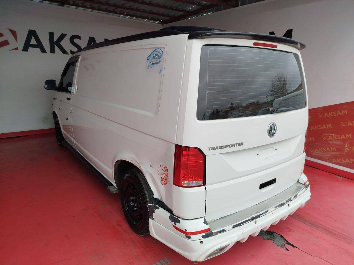 TRANSPORTER PANELVAN 2+1 LWB 110