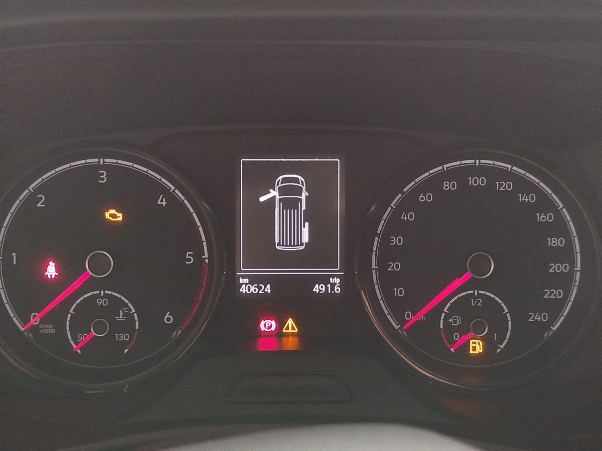 TRANSPORTER PANELVAN 2+1 LWB 110