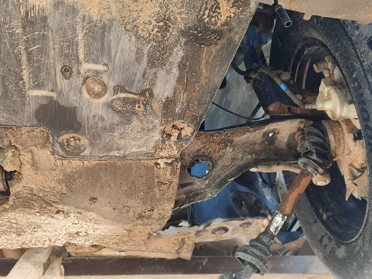 DUSTER EVOLUTION M.HYBRID ADVANCED 130 4X4