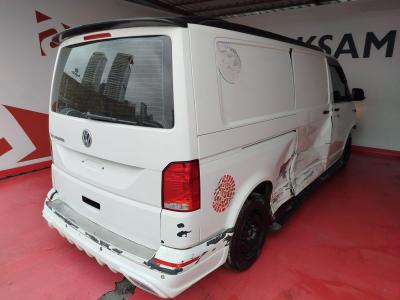 TRANSPORTER PANELVAN 2+1 LWB 110