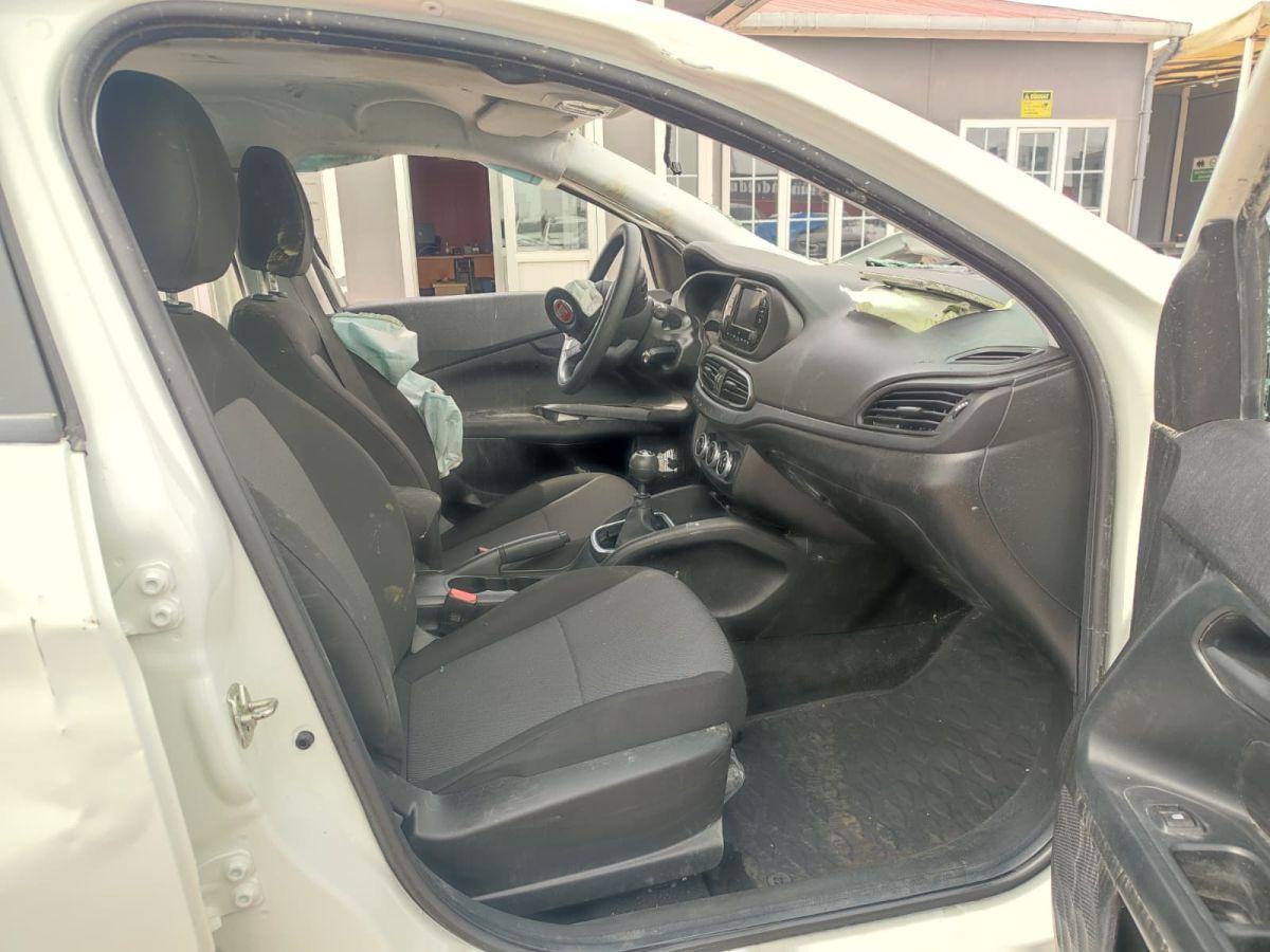 EGEA SEDAN EASY 1.4 FIRE 95 GSR