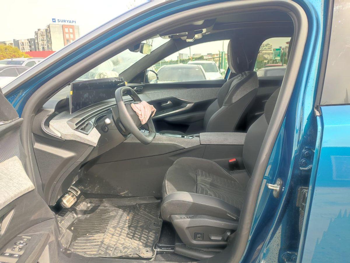 3008 GT 1.2 HYBRID 145 EDCS6 (YENI)