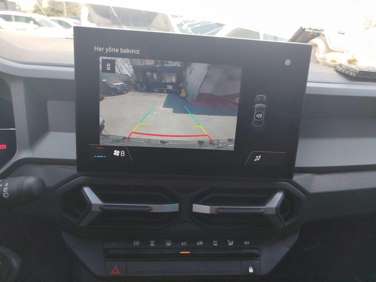 DUSTER EVOLUTION M.HYBRID ADVANCED 130 4X4