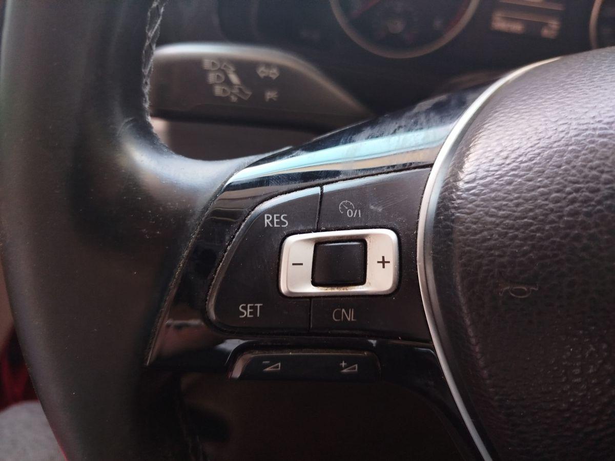 CARAVELLE HIGHLINE 2.0 TDI (8+1) LWB 204 DSG