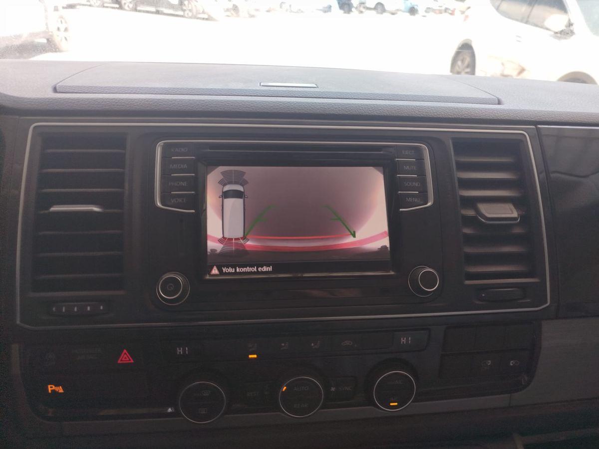 CARAVELLE HIGHLINE 2.0 TDI (8+1) LWB 204 DSG