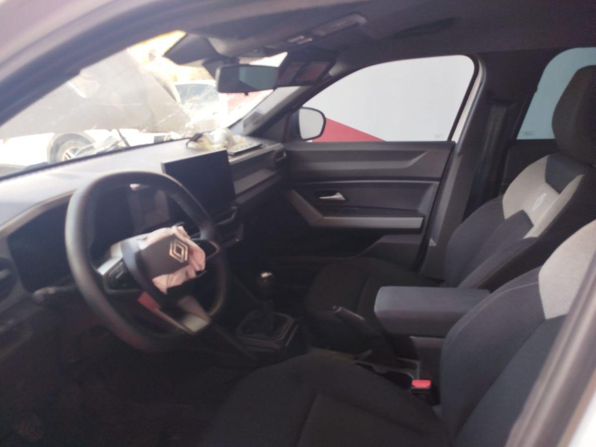 DUSTER EVOLUTION M.HYBRID ADVANCED 130 4X4