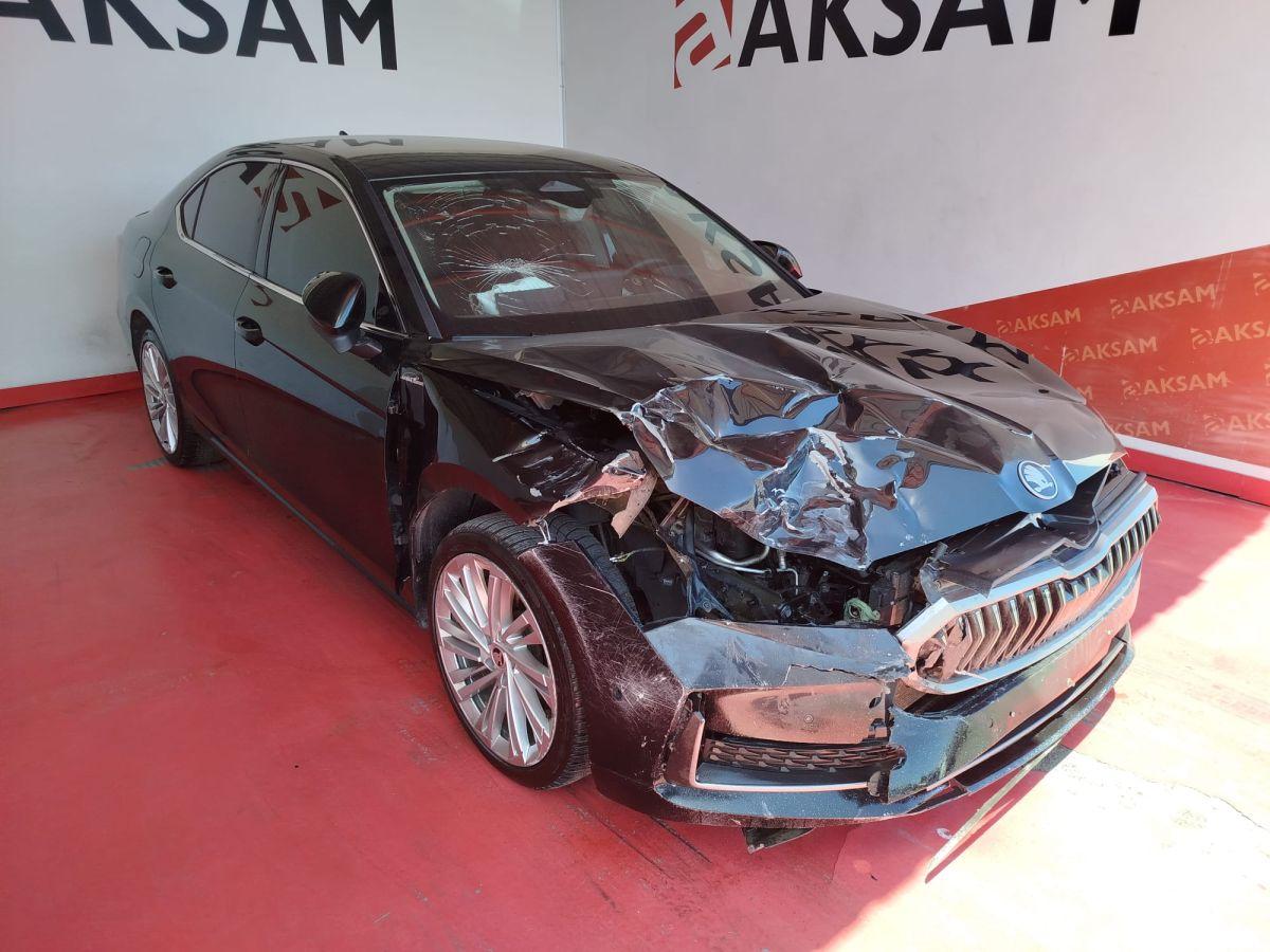 SUPERB 2.0 TDI 193 DSG 4X4 L&K CRYSTAL FL