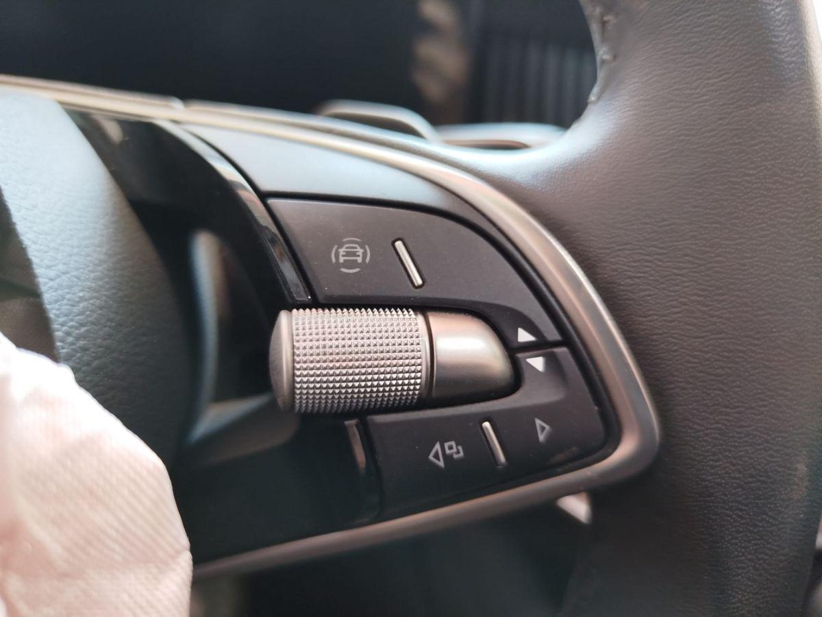 SUPERB 2.0 TDI 193 DSG 4X4 L&K CRYSTAL FL