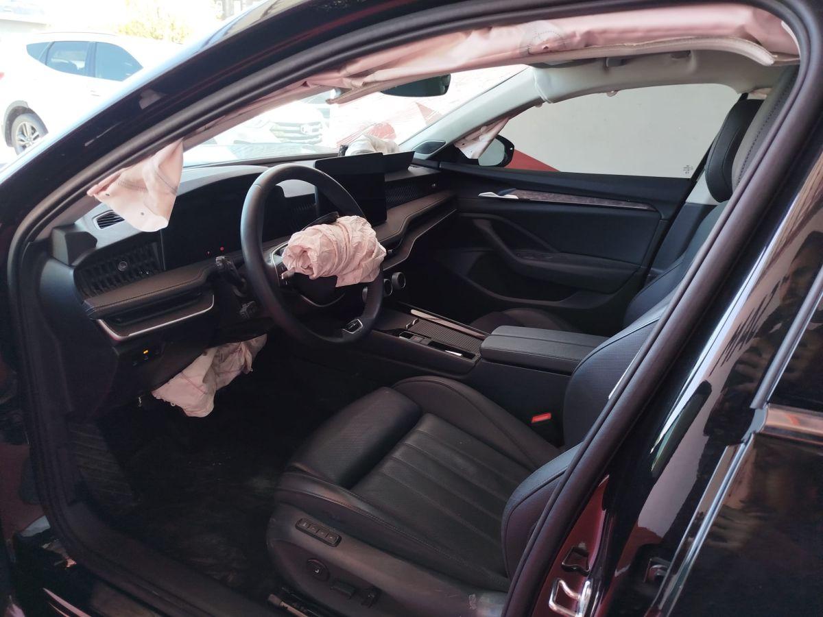 SUPERB 2.0 TDI 193 DSG 4X4 L&K CRYSTAL FL