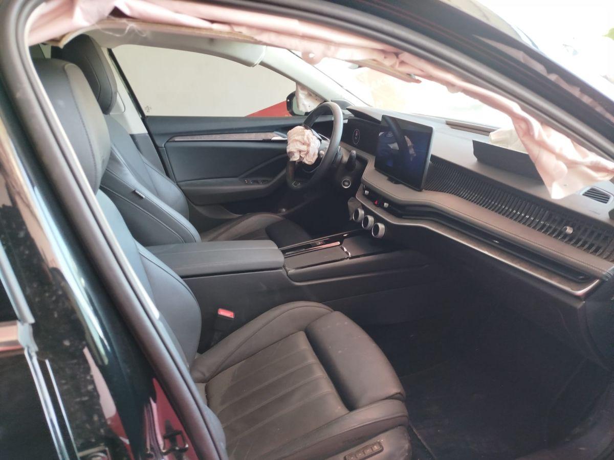 SUPERB 2.0 TDI 193 DSG 4X4 L&K CRYSTAL FL