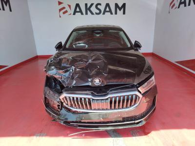 SUPERB 2.0 TDI 193 DSG 4X4 L&K CRYSTAL FL