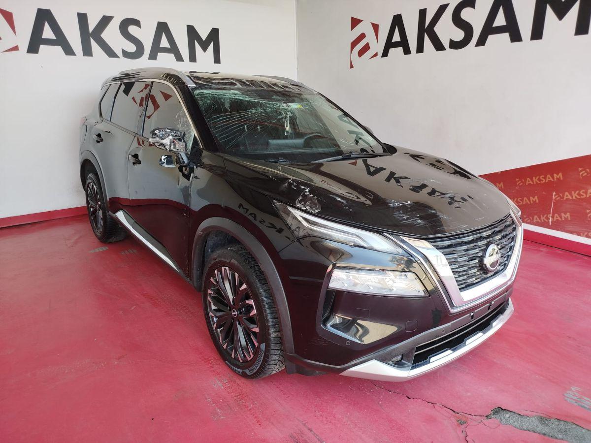 X-TRAIL 1.5 DIG-T 163 X-TRONIC CVT PLT.PREMI