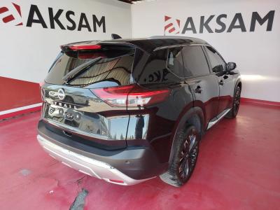 X-TRAIL 1.5 DIG-T 163 X-TRONIC CVT PLT.PREMI