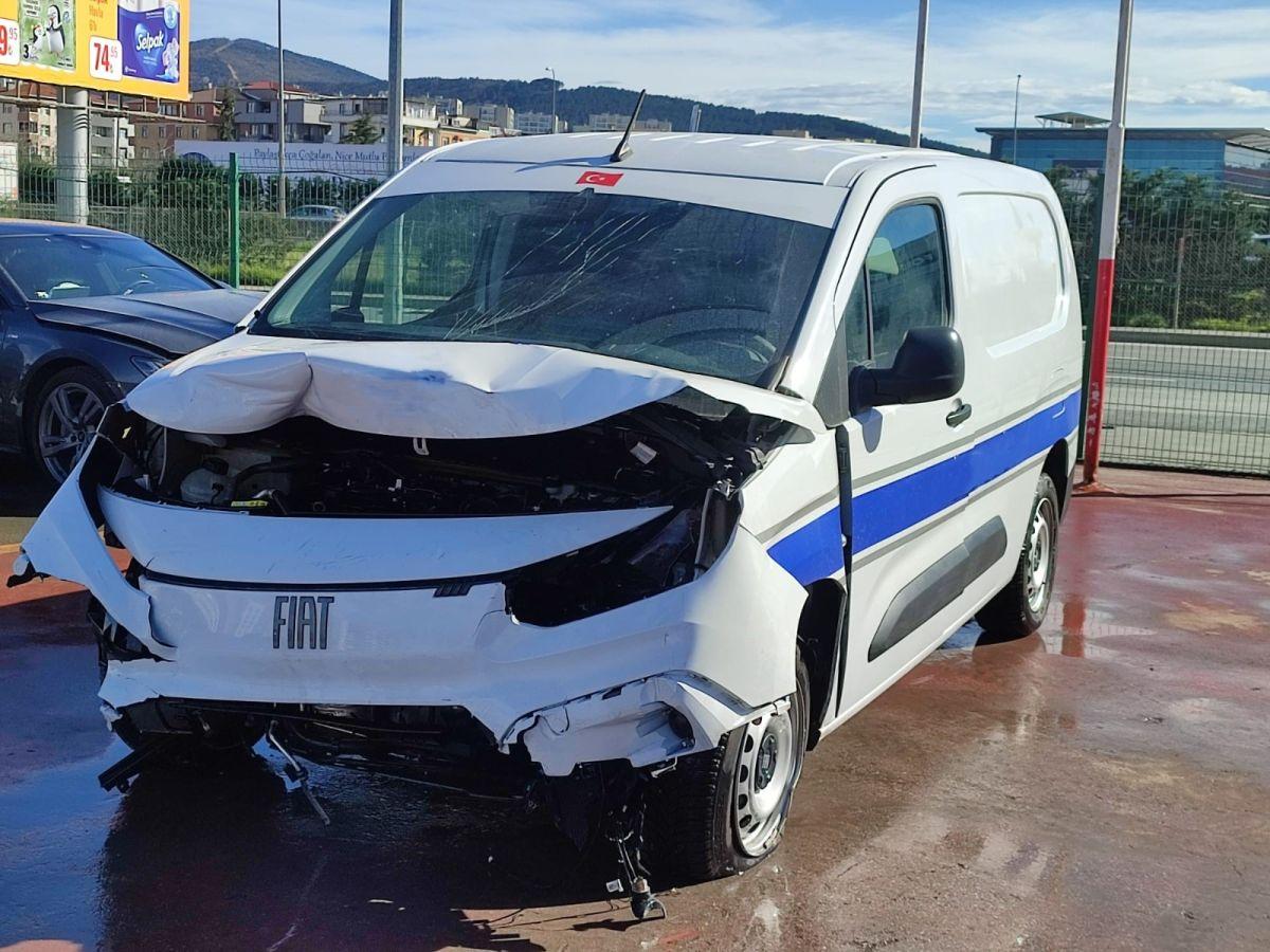 DOBLO CARGO MAXI 1.5 100 BLUEHDI FL