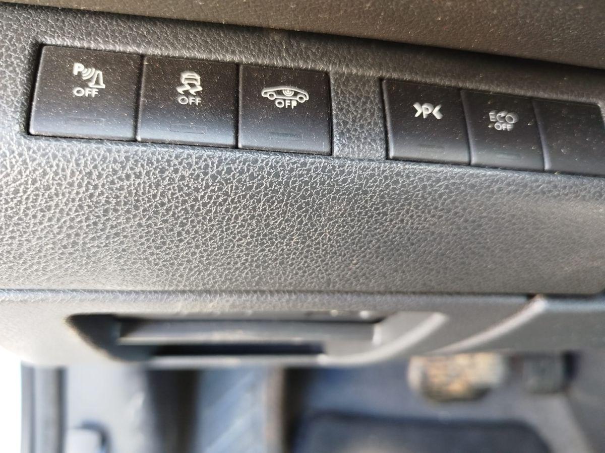 5008 ALLURE 1.6 e-HDI 115 AUTO6R