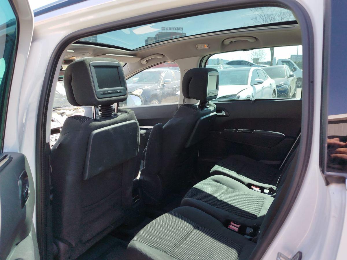 5008 ALLURE 1.6 e-HDI 115 AUTO6R