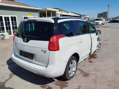 5008 ALLURE 1.6 e-HDI 115 AUTO6R